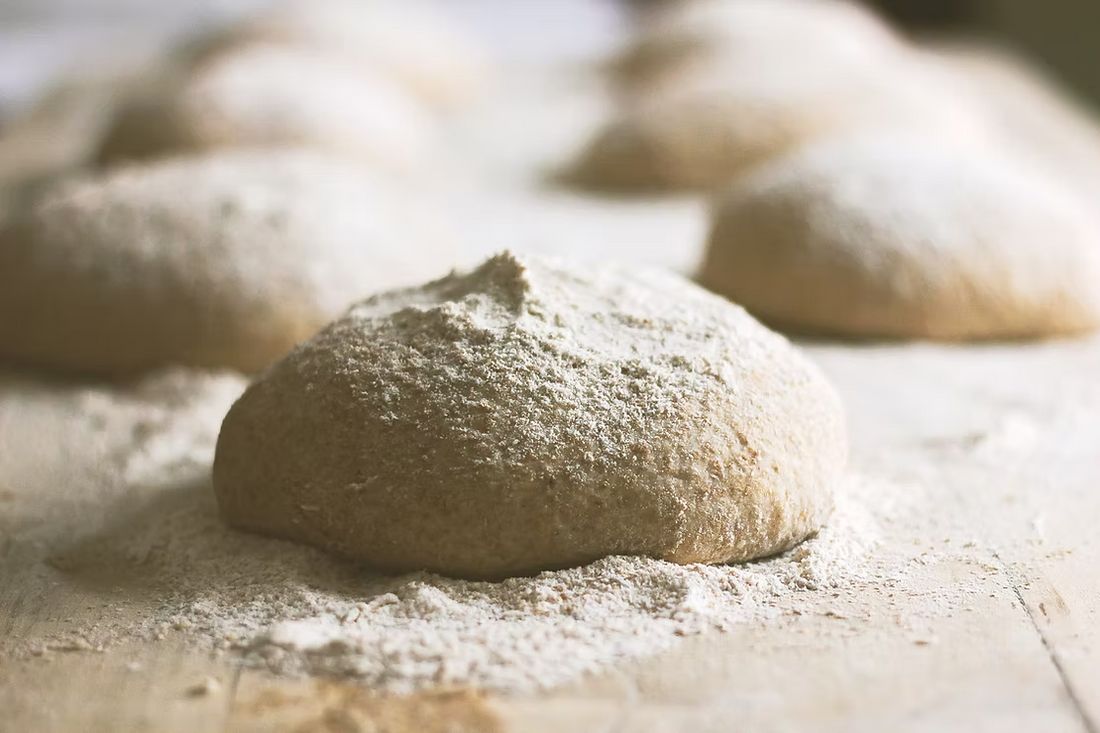 Whole Wheat Flour vs. Plain Flour: Unveiling 5 Crucial Differences Every Baker Should Know