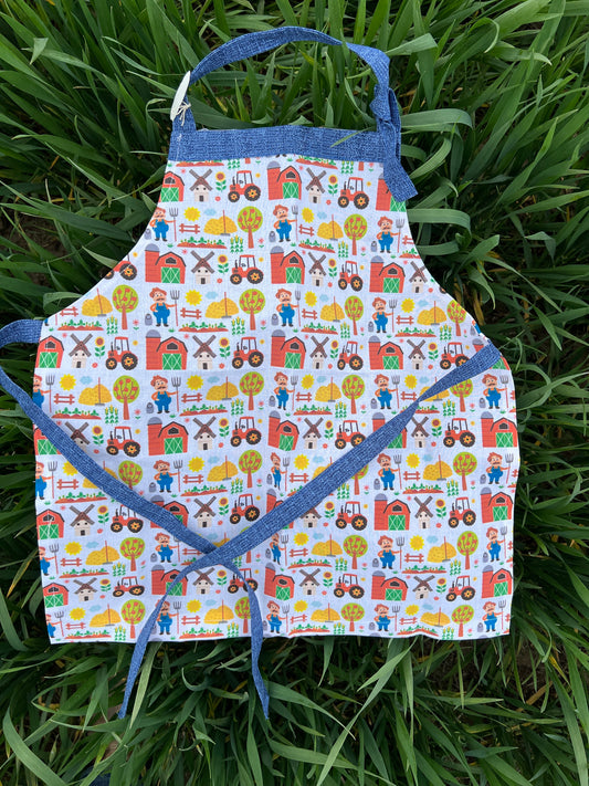 Kids Apron-Cooking off the farm image 0