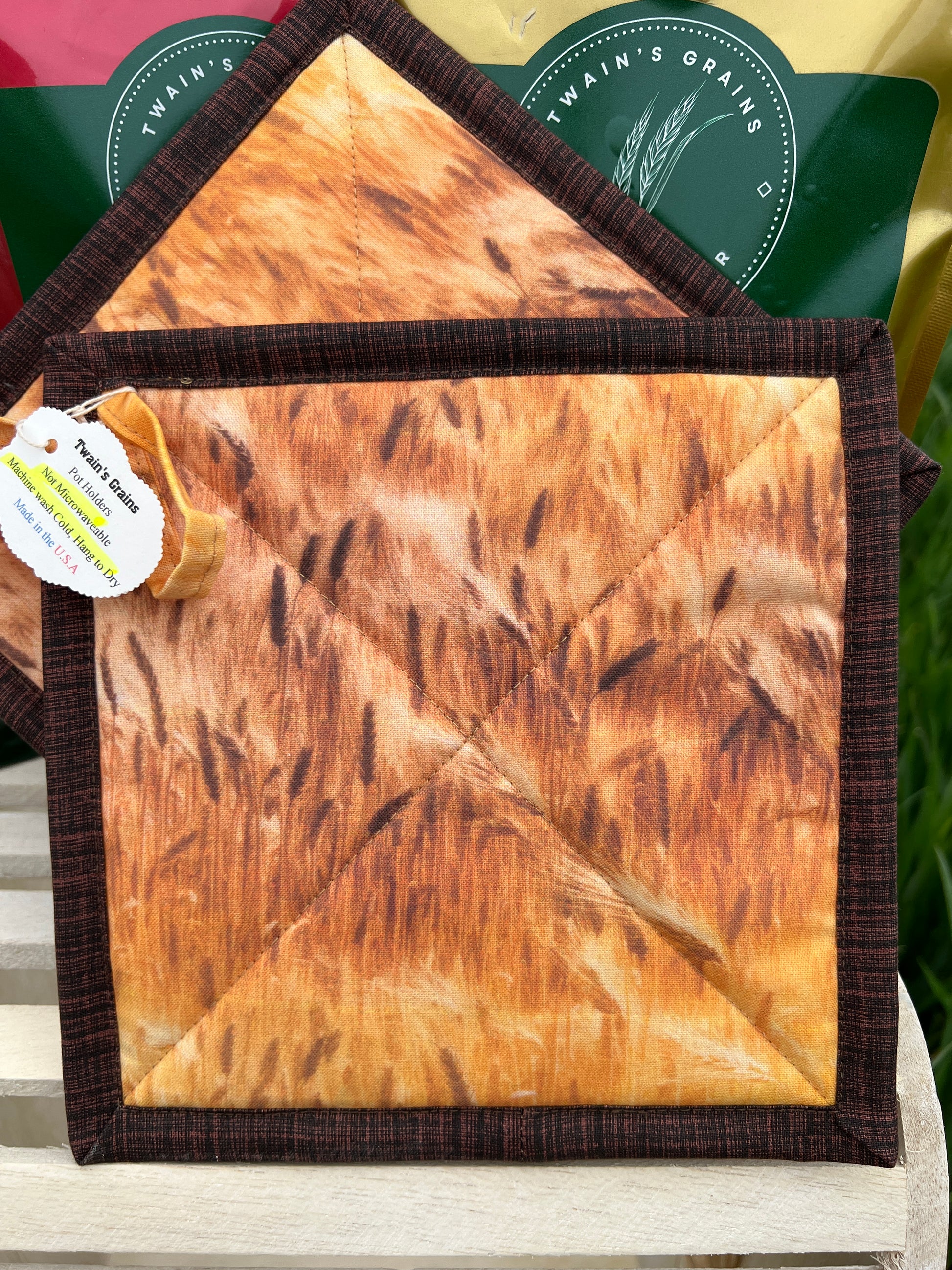Wheat Pot Holder set of 2 image 2